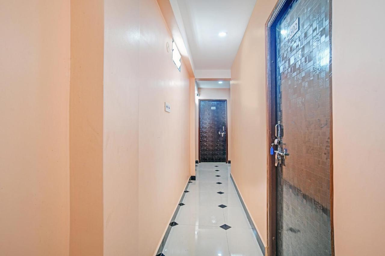 Vaccinated Staff - Oyo 79454 Shree Laxmi Palace Ujjain Exterior photo
