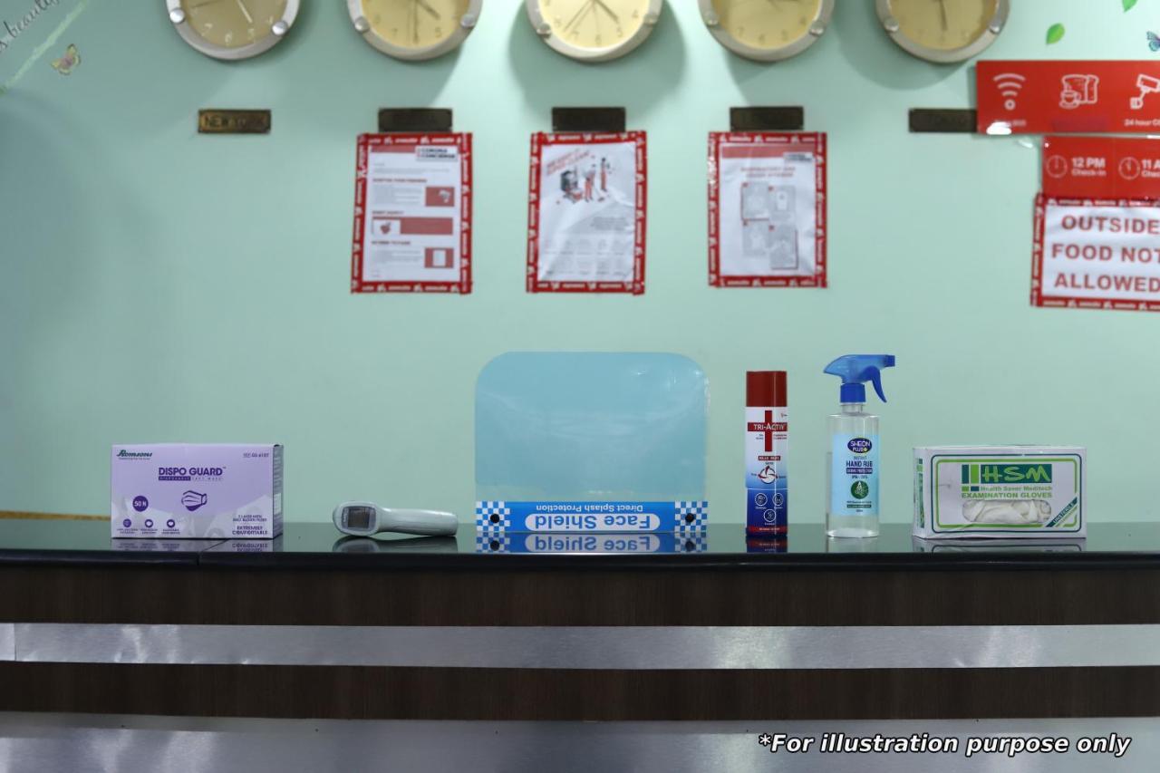 Vaccinated Staff - Oyo 79454 Shree Laxmi Palace Ujjain Exterior photo